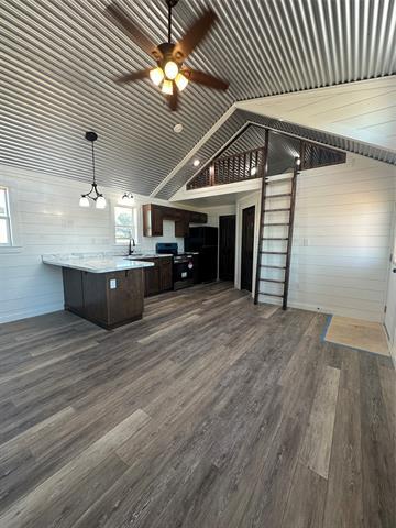 Foto del edificio - 122 Hcr 4105