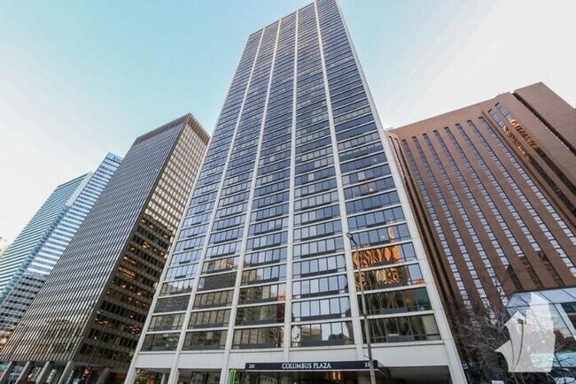 Building Photo - 228 E Wacker Dr
