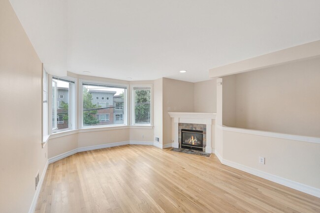 Foto del edificio - Rooftop Deck & Convenient Seattle Location