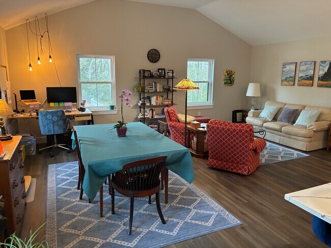 Foto del edificio - 21 Denmark Dr