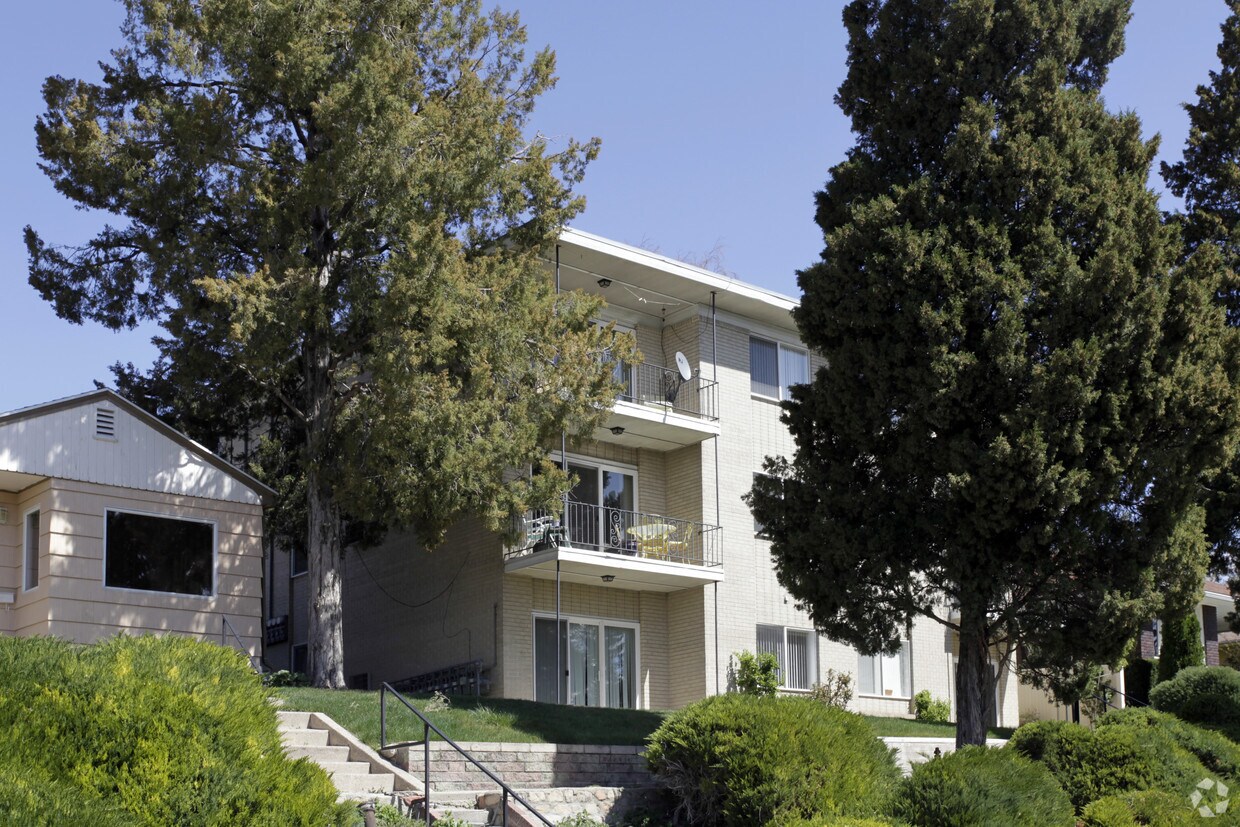 Foto del edificio - 673 6th Ave