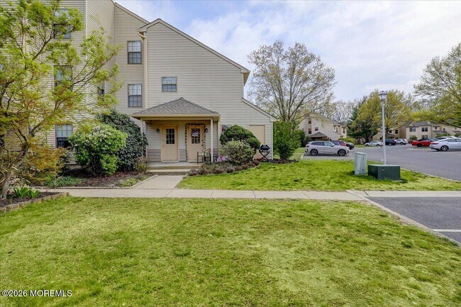 Foto del edificio - 306 Larkspur Ln