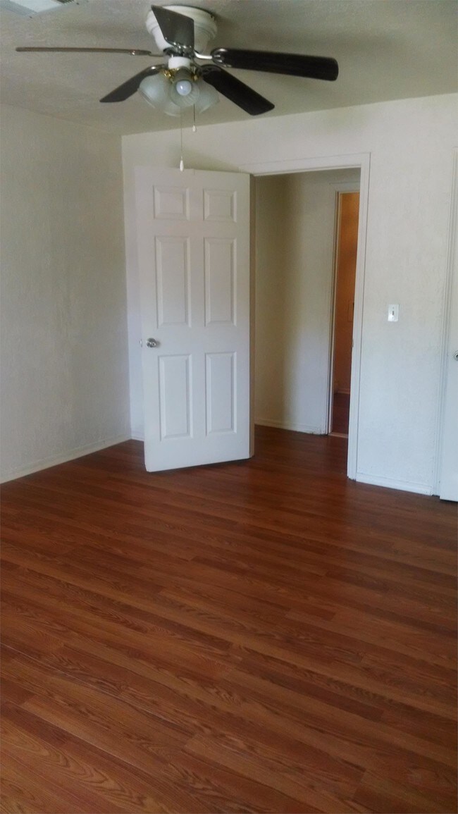 Foto del edificio - 2222 NW 26th St