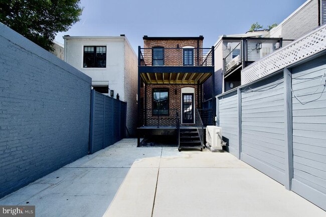 Foto del edificio - 1623 Marion St NW