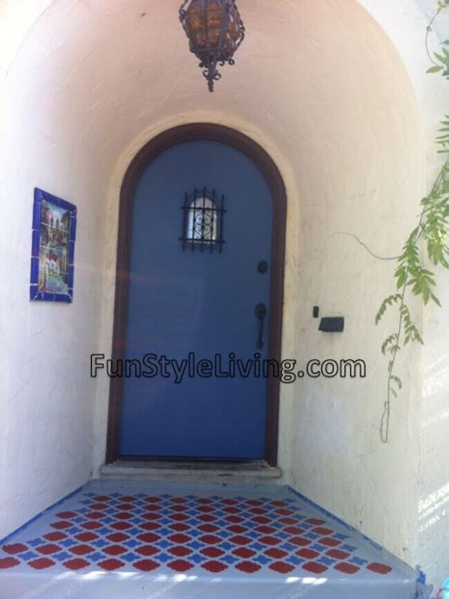 Foto del edificio - Charming Mediterranean Circa 1937 House