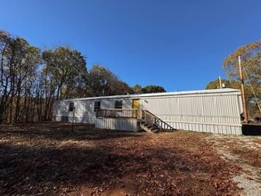 Building Photo - 20784 State Hwy 86