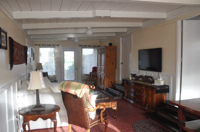 Photo - 934 E Duane Ave House