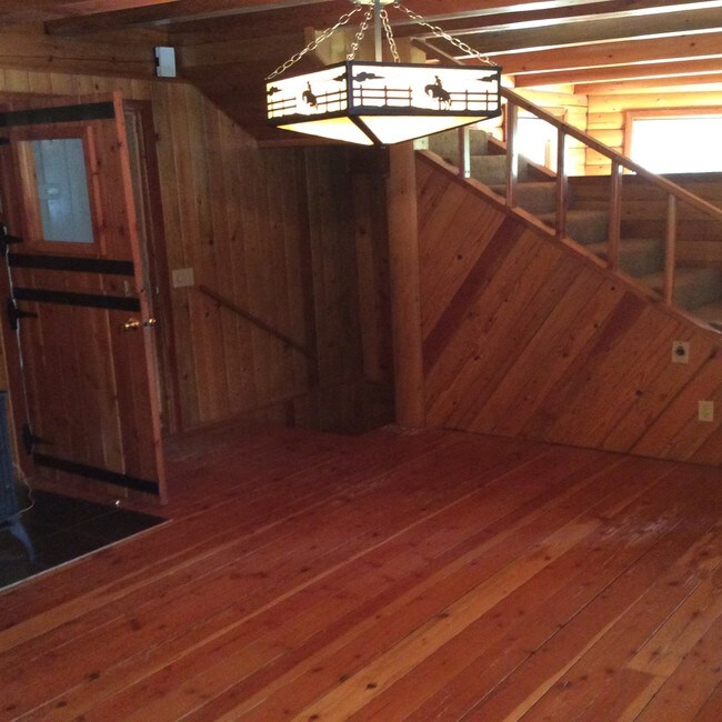 Building Photo - 894 Deubel Rd