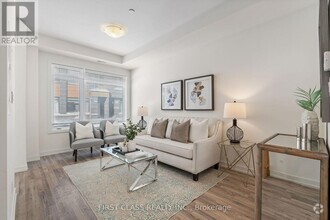 Building Photo - 370D-370D Red Maple Rd