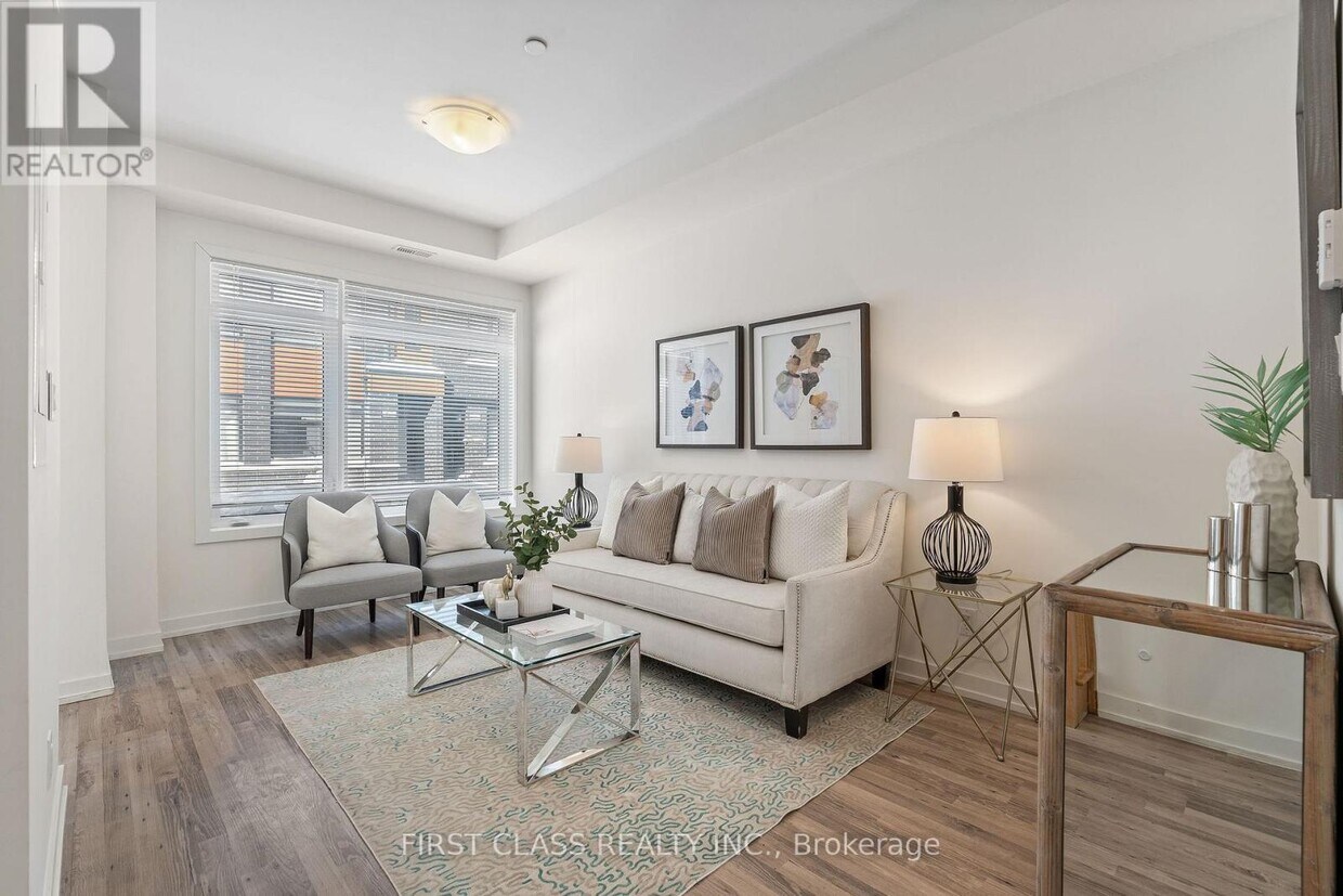 Photo principale - 370D-370D Red Maple Rd