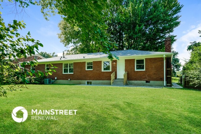 Foto del edificio - 9909 Lakewood Dr