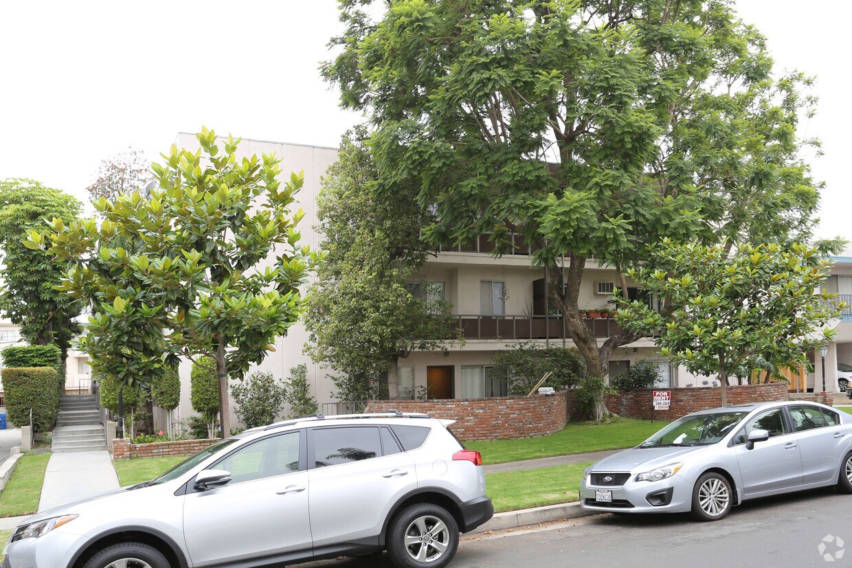 Building Photo - La Camdenada Apartments