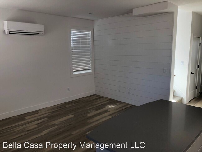 Foto del edificio - 3 br, 2 bath House - 3607 NE McDonald Lane