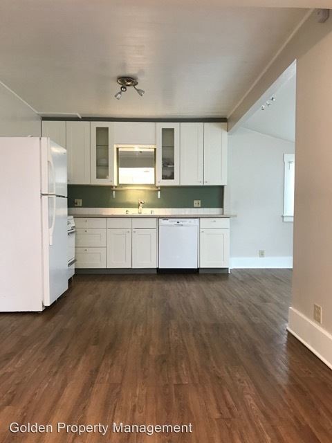 Building Photo - 4543 Kensington Dr