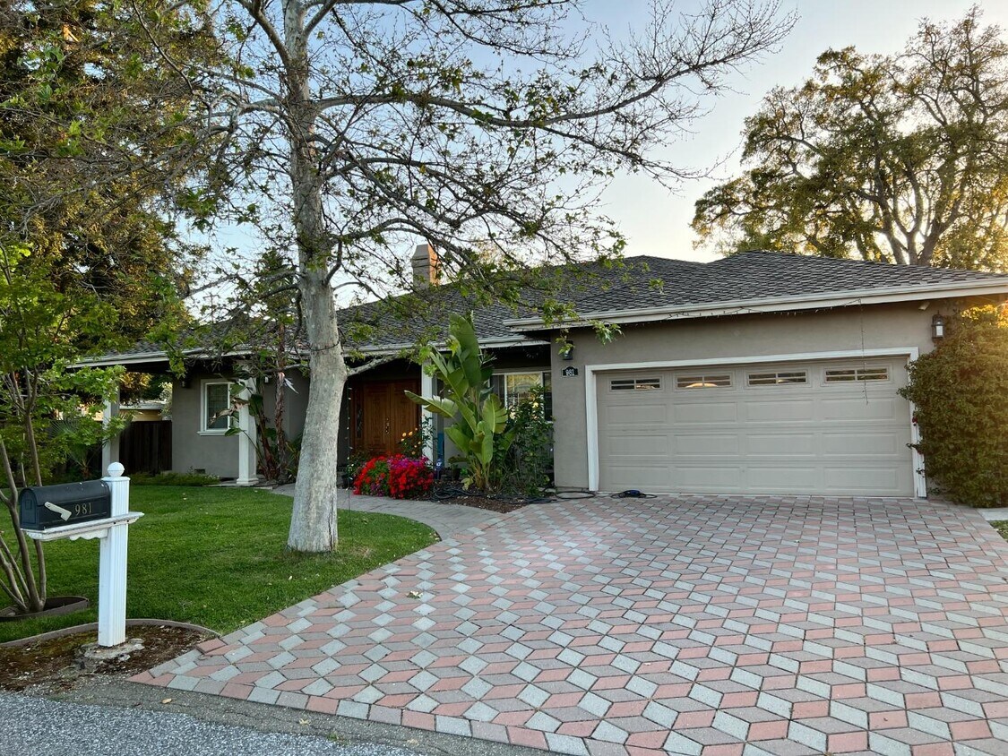 981 Ave, Campbell, CA 95008 House for Rent in Campbell, CA