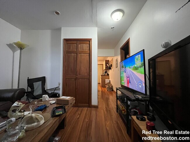 Foto del edificio - 45 Litchfield St