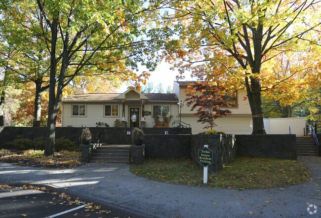 Foto del edificio - Fox Run Apartments