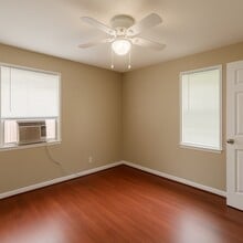 Building Photo - 610 N Vionett Ln