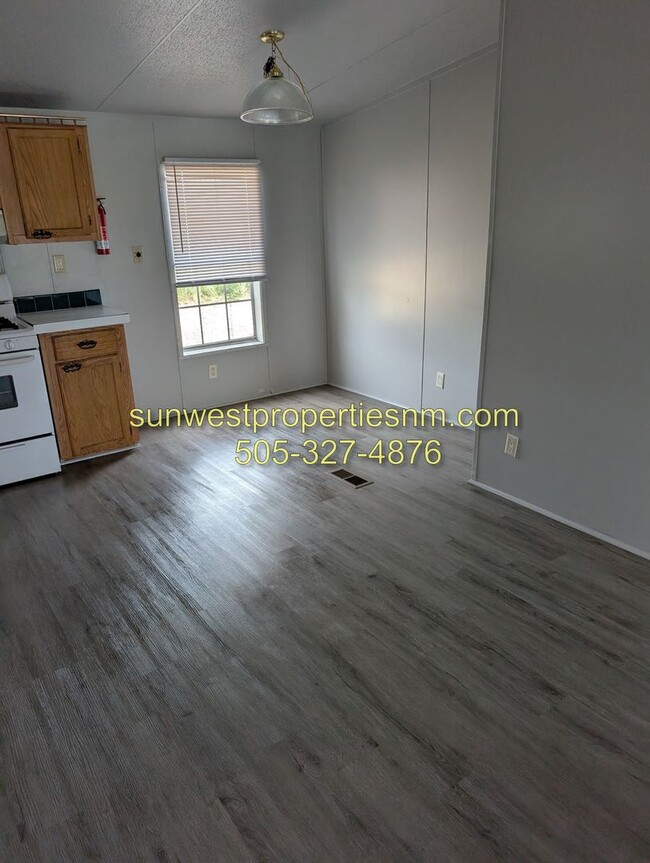 Foto del edificio - 4 Bedroom, 3 Bath Mobile Home in the Country