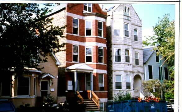 Building Photo - 1832 N Wood St