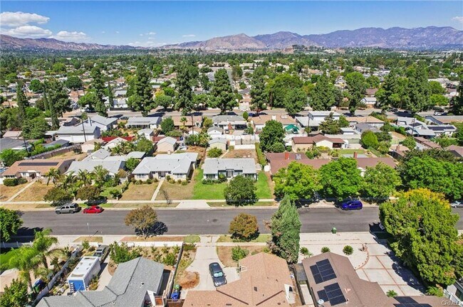 Building Photo - 16001 Tuba St