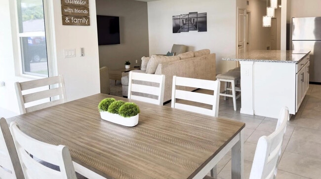 Foto del edificio - 5114 Armina Pl