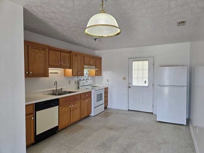 Building Photo - 190 Bahia Ln
