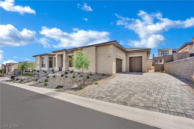 Building Photo - 10973 Horizon Ledge Ave