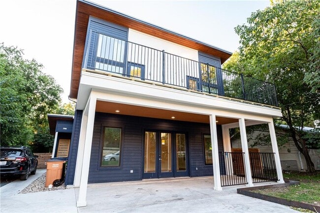 Building Photo - 2509 Del Curto Rd