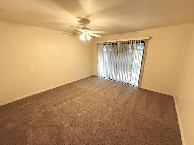 Building Photo - 25906 Adolfo Ct