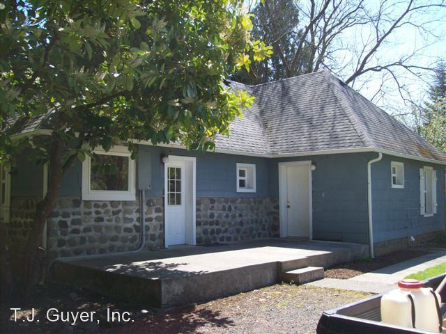 Building Photo - 3 br, 2 bath House - 422 Brim Road
