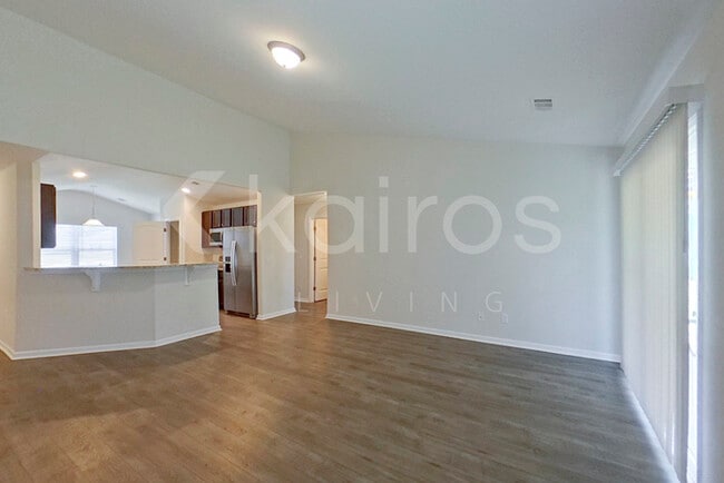 Building Photo - 113 Ebenezer Blf Wy