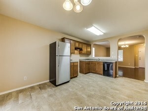 Building Photo - 7110 Comet Manor