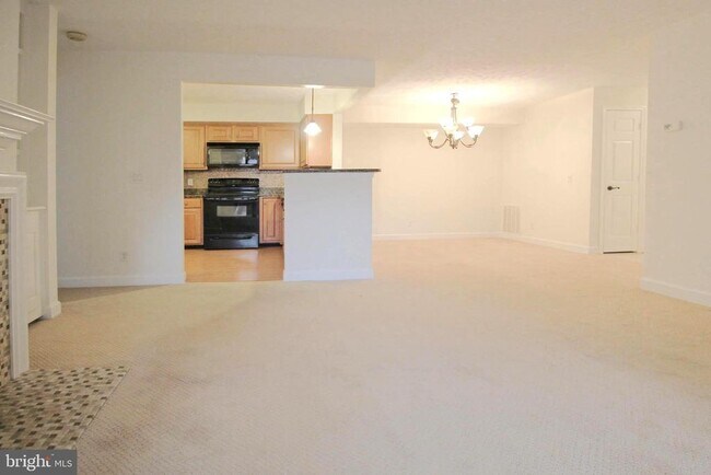 Foto del edificio - 3801 Ridge Knoll Ct