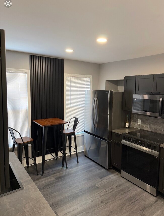 Foto del edificio - 35 Fearless Ave