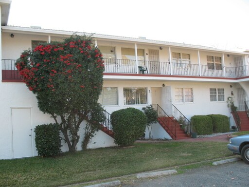 Primary Photo - 2222 California St