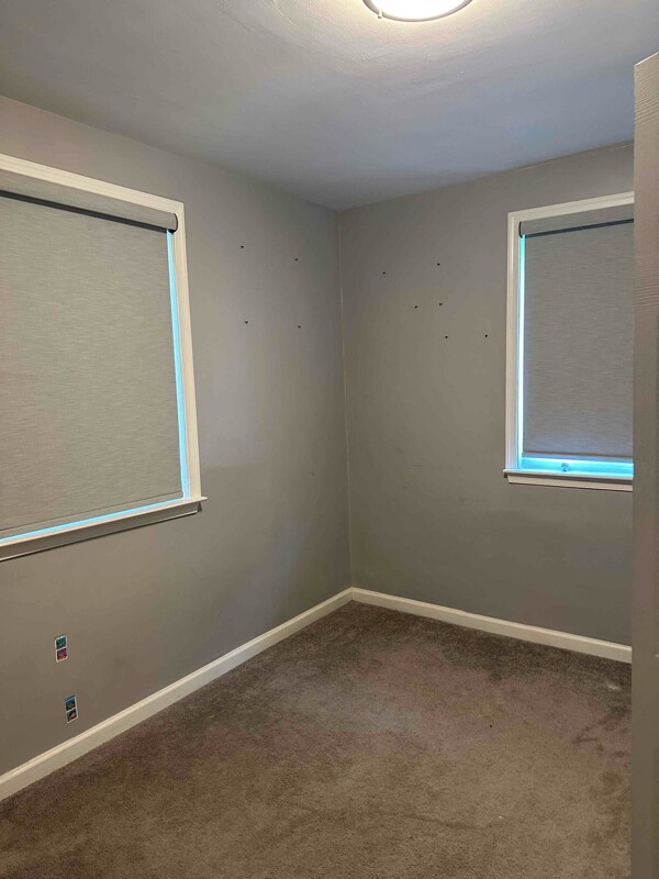 Foto del edificio - 528 Oakwood St SE