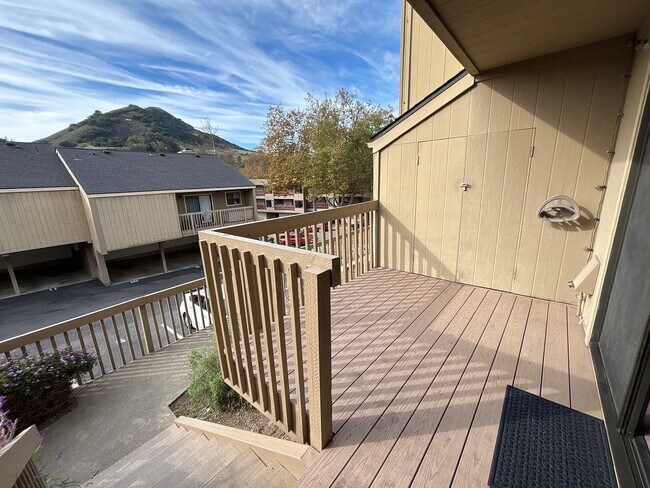 Foto del edificio - 750 Chorro St