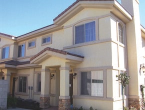 Building Photo - 13733 Ruther Ave