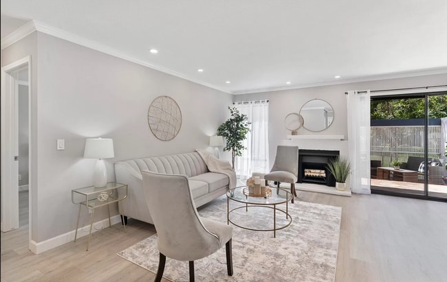 Foto del edificio - Corner Unit 1 Bed 1 Bath Condo in Great Fo...
