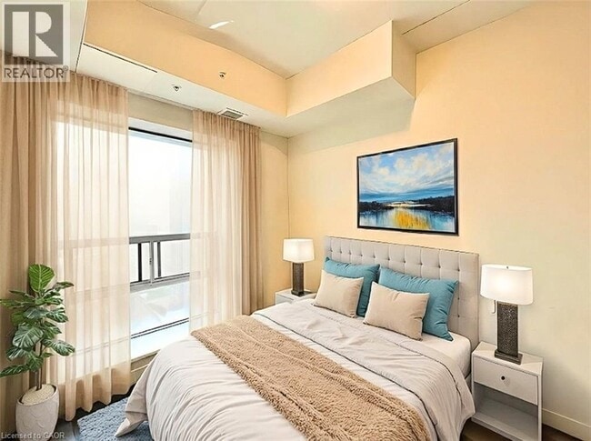 Photo du bâtiment - 318 Spruce St