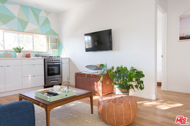 Building Photo - 1922 1/2 Kent St