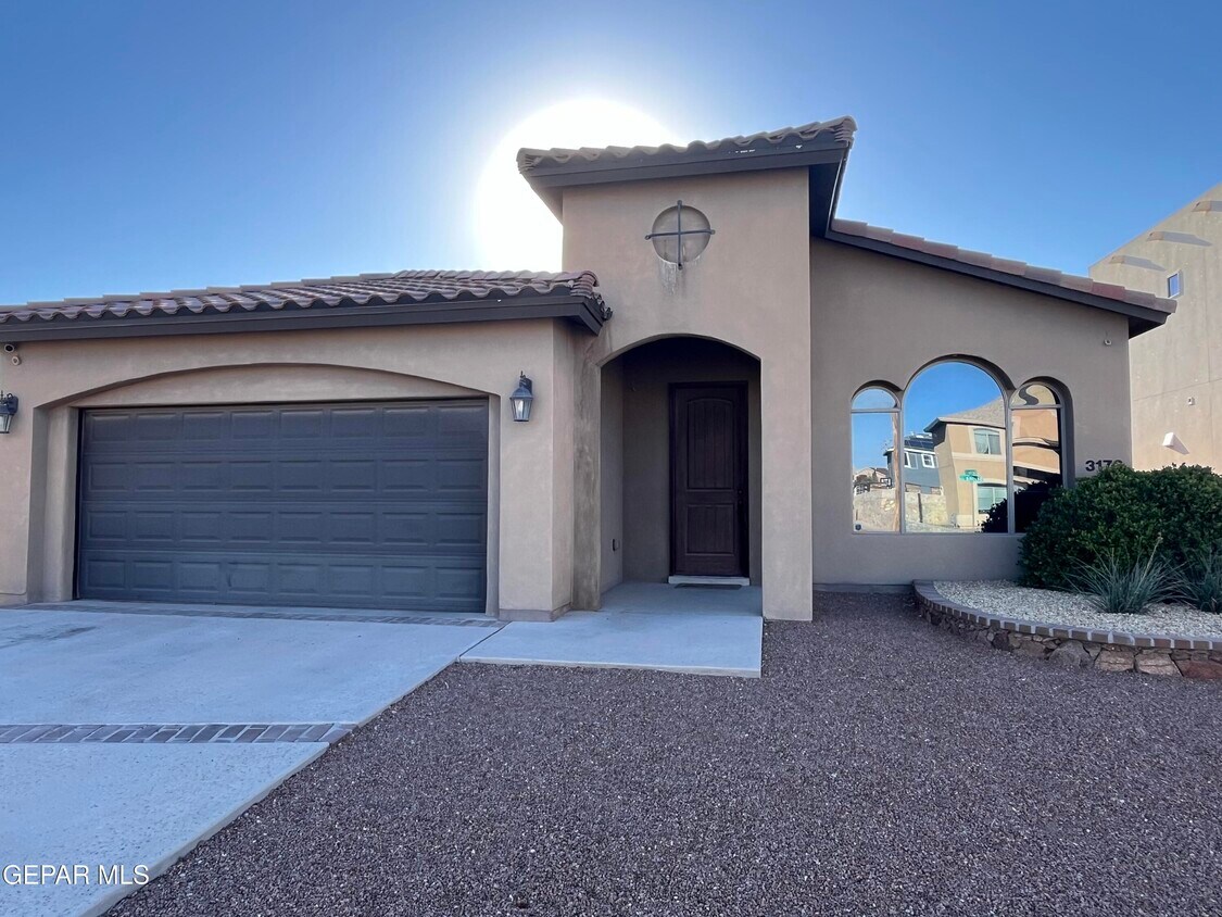 Foto principal - 3176 Sarina Cir