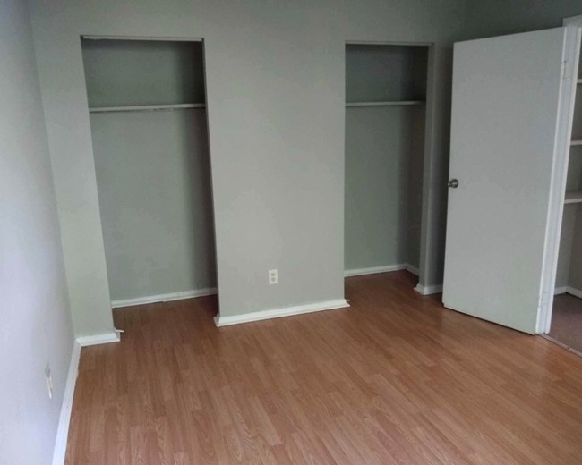 Foto del edificio - 3340 Hillside Ave
