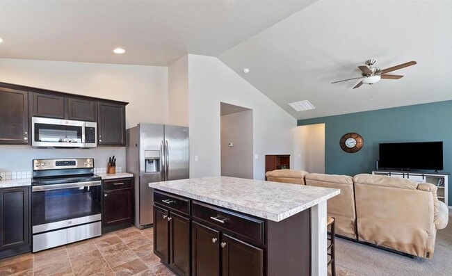 Building Photo - Meridian 3 Bedroom Single Story - Ten Mile and Freeway Meridian