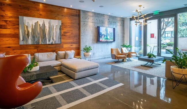 Building Photo - Modern 1-Bedroom Loft in the Heart of Sout...