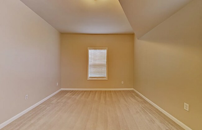 Building Photo - 162 Bethany Forrest Ln