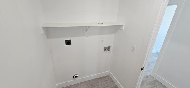 Foto del edificio - 1513 N Springfield St