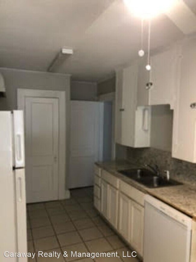 Foto del edificio - 1 br, 1 bath House - 660 Ockley Dr. #5