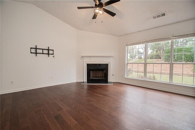 Foto del edificio - 3715 Oak Park Dr